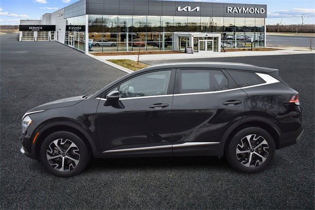Used 2023 Kia Sportage EX image 6