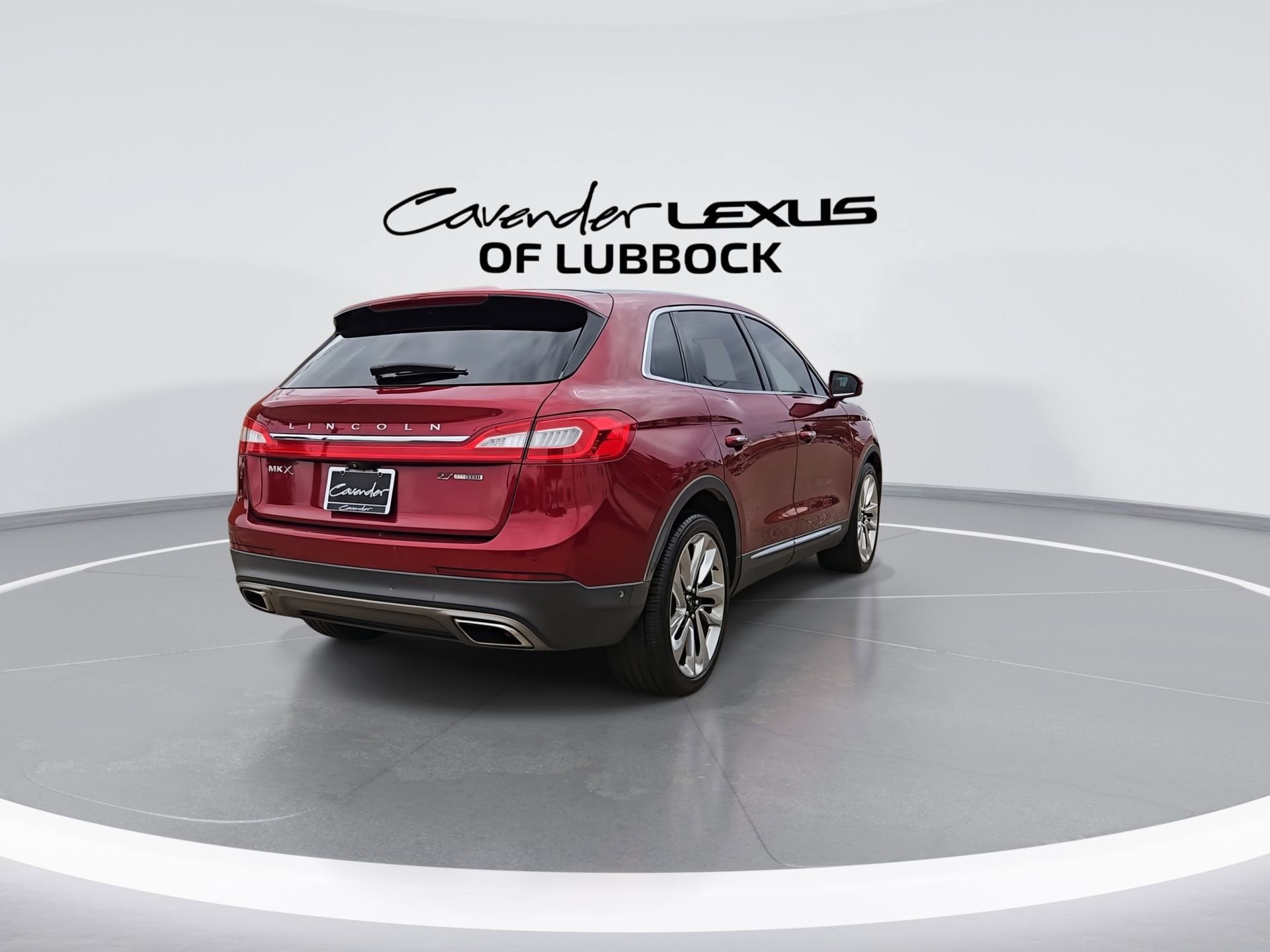 Used 2016 Lincoln MKX Reserve w/ Technology Package FWD image 8