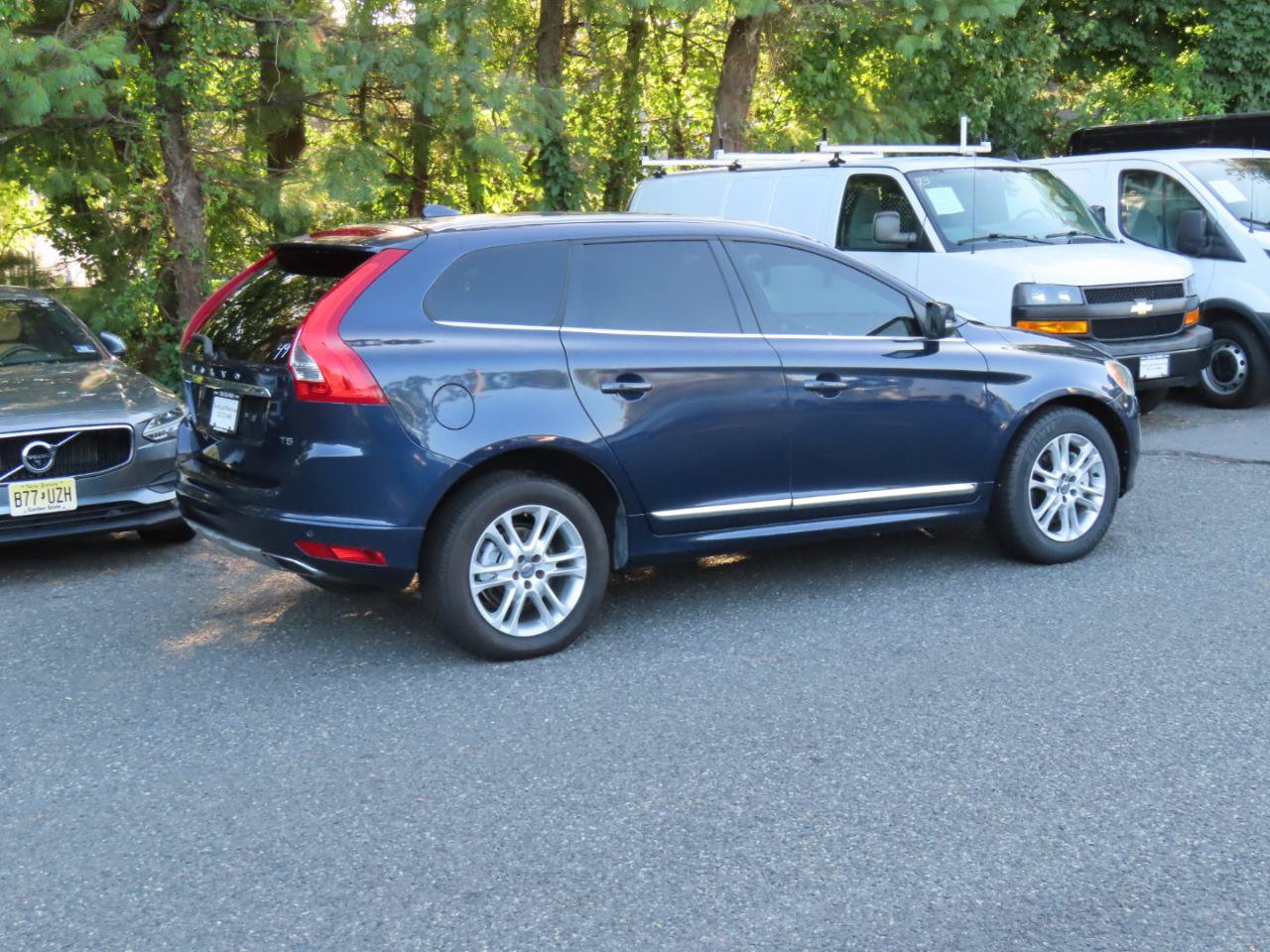 Used 2015 Volvo XC60 T5 Platinum FWD image 6