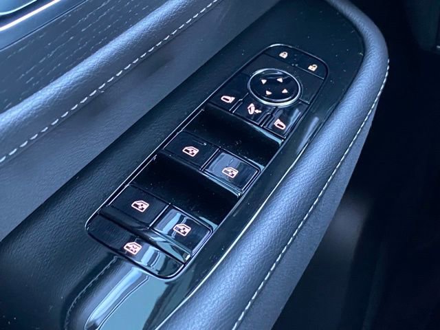 Used 2025 INFINITI QX80 Sensory w/ Exterior Package image 25