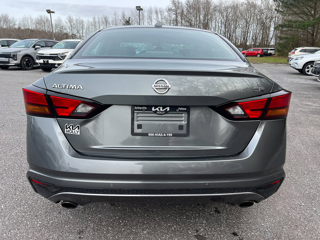 Used 2022 Nissan Altima 2.5 SR image 4