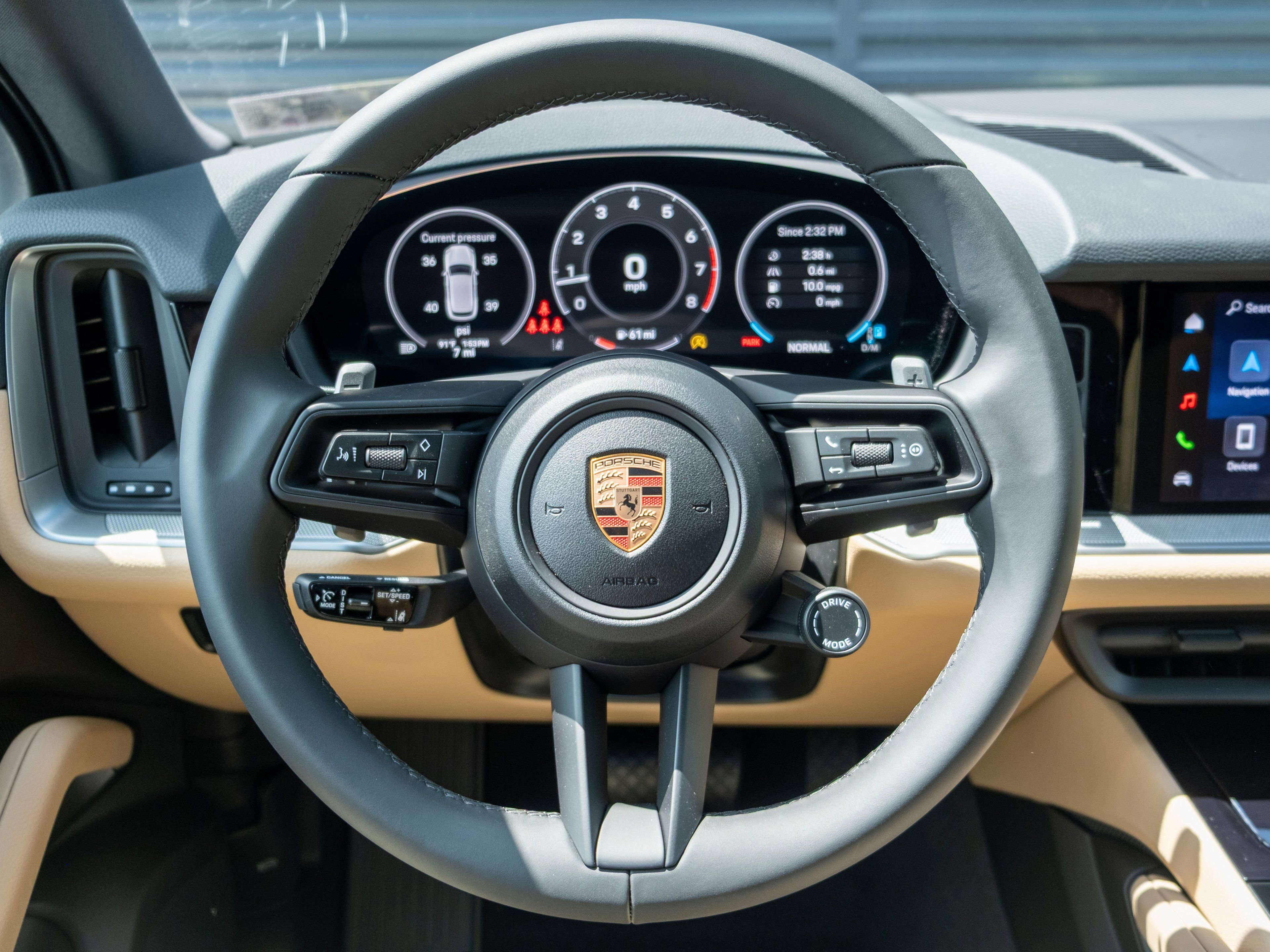 Certified 2026 Porsche Cayenne image 6