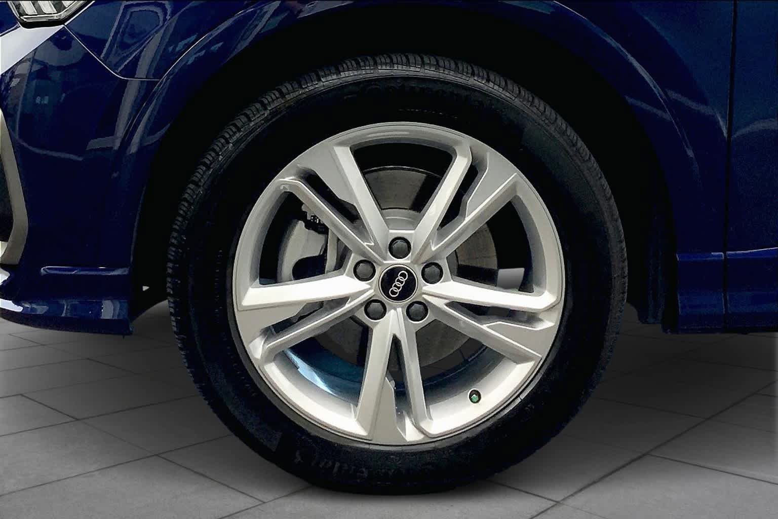 Used 2022 Audi Q3 2.0T Premium Plus AWD/4WD image 11
