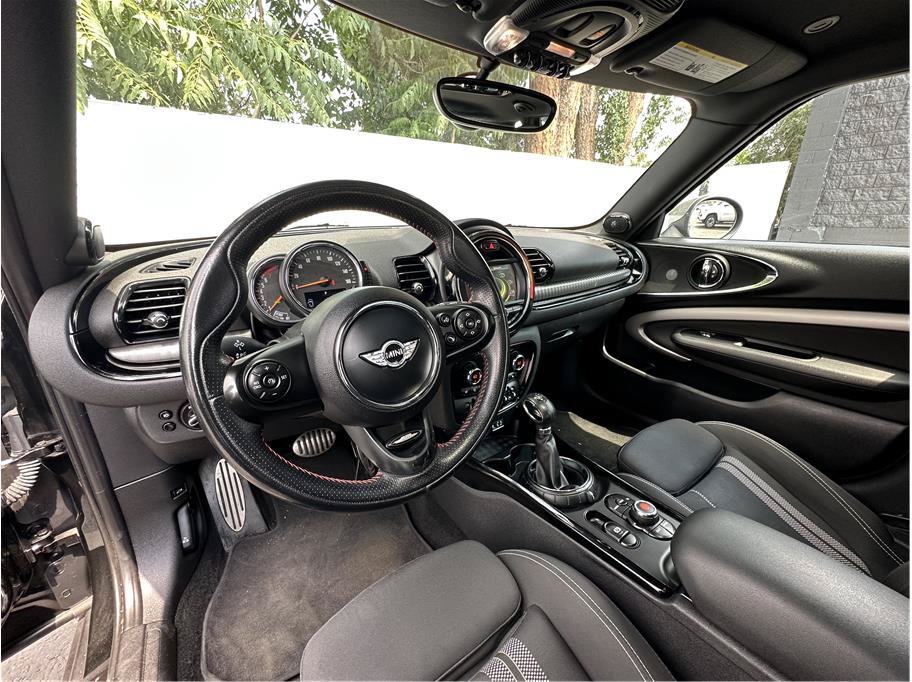 Used 2017 MINI Cooper Clubman S AWD/4WD image 2