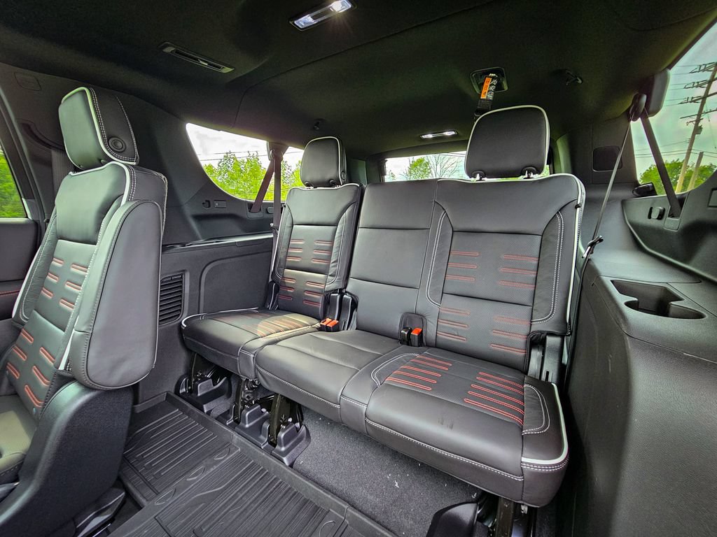 New 2026 GMC Yukon XL AT4 Ultimate w/ LPO, Floor Liner Package AWD/4WD image 40