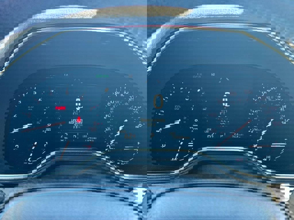 Used 2019 Toyota Avalon XLE w/ Moonroof Package image 33