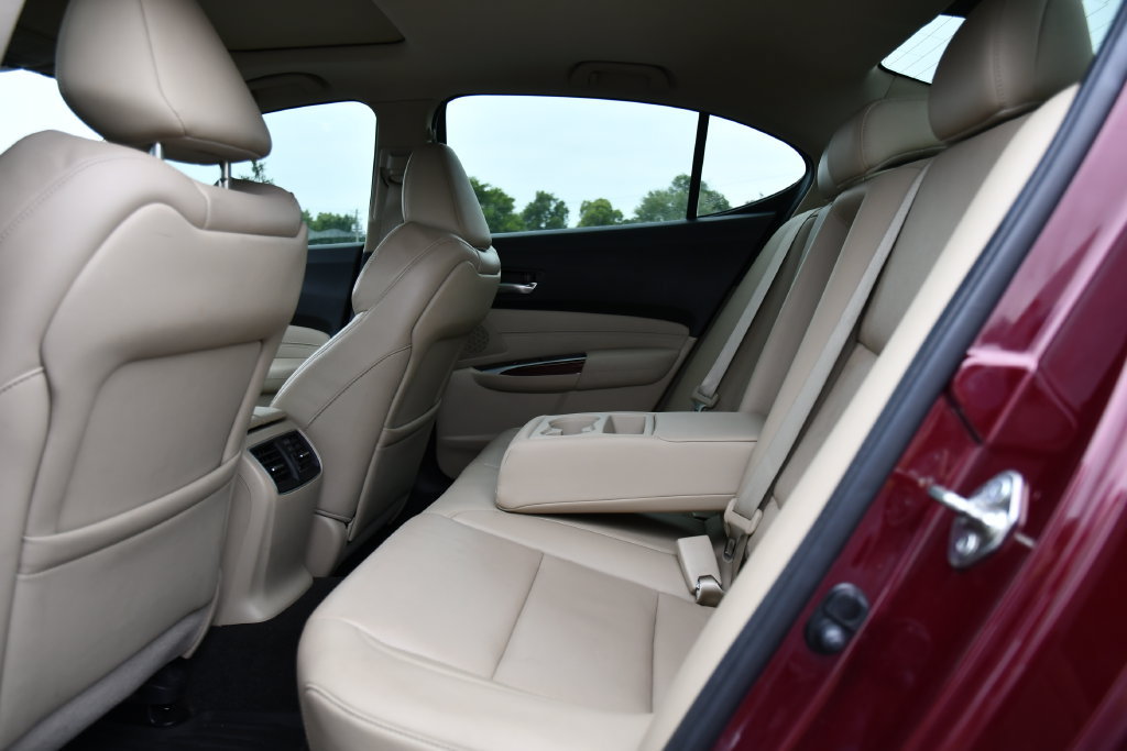 Used 2016 Acura TLX w/ Advance Package FWD image 20
