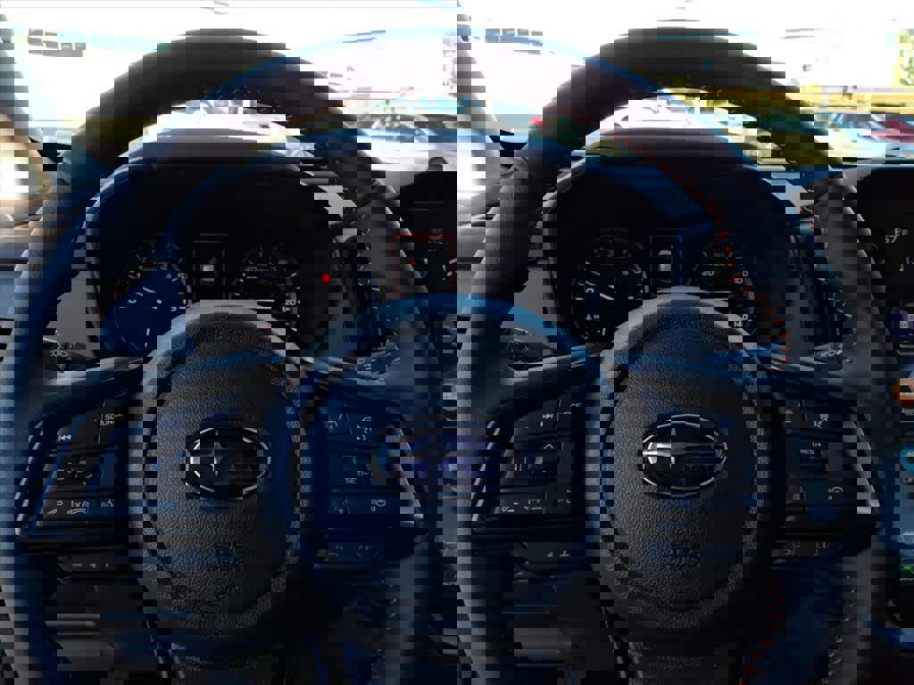 Used 2025 Subaru Crosstrek 2.5i Limited w/ Popular Package #3A image 31