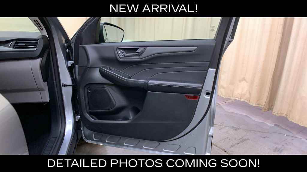 Used 2023 Ford Escape Active AWD/4WD image 10