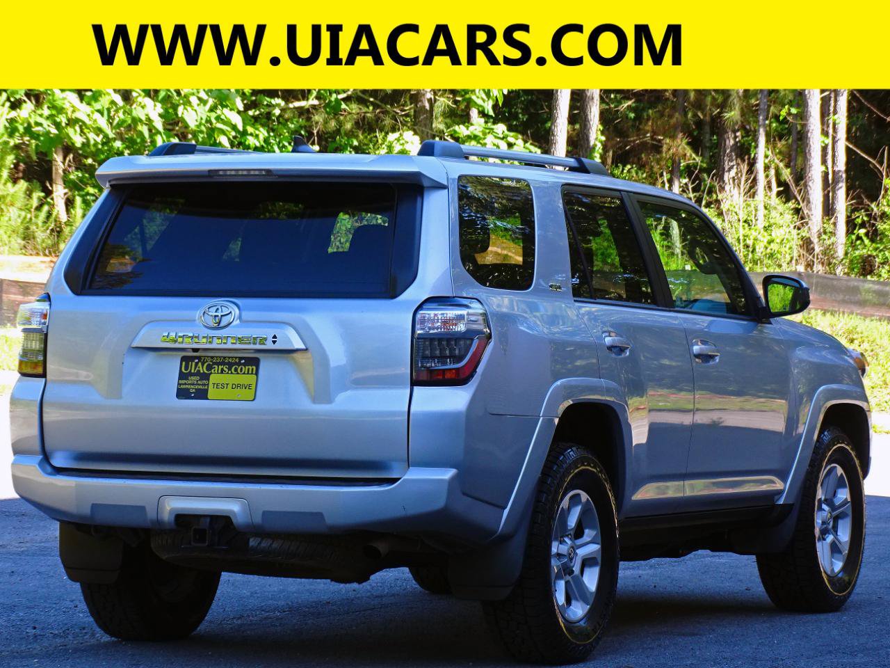 Used 2024 Toyota 4Runner SR5 RWD image 9