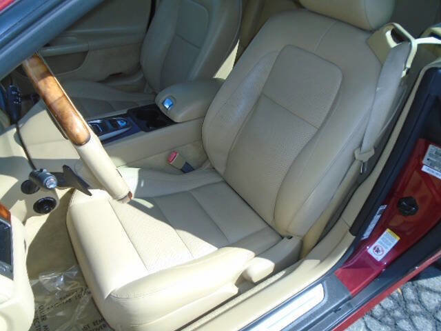 Used 2007 Jaguar XK Convertible image 10