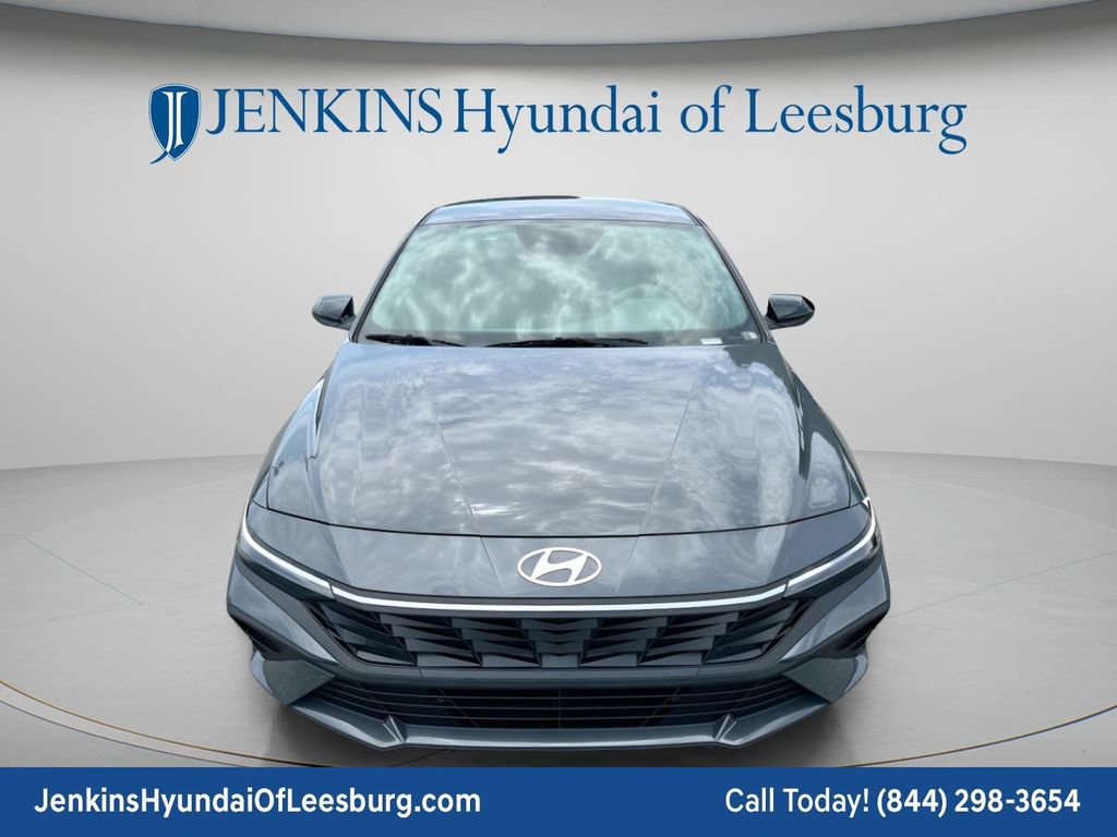 New 2026 Hyundai Elantra Sport FWD image 12
