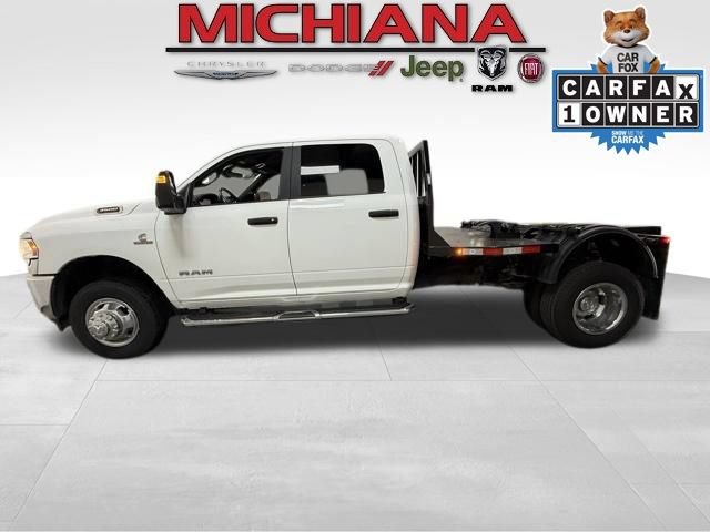 Used 2024 RAM 3500 Big Horn AWD/4WD image 1
