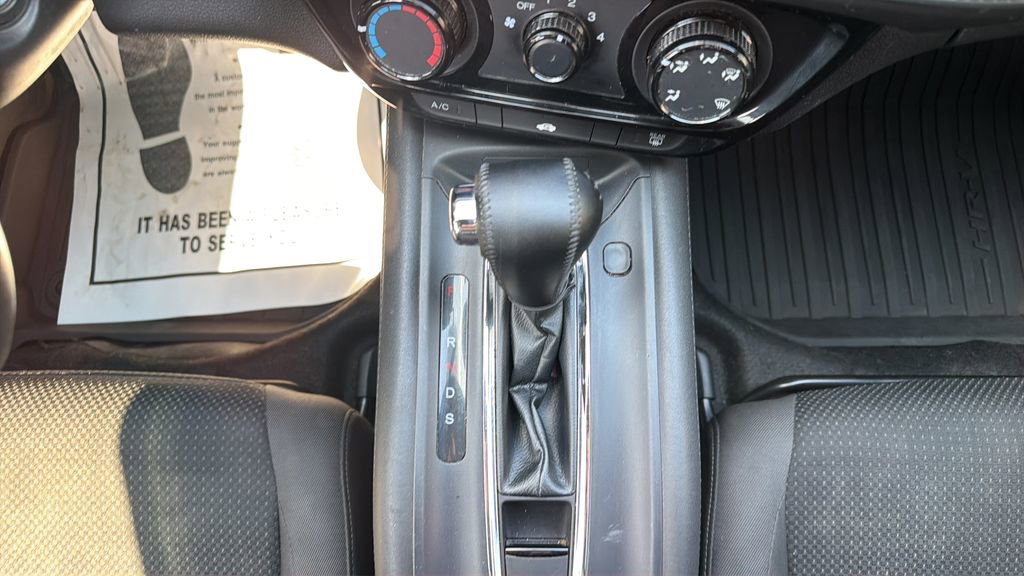 Used 2020 Honda HR-V Sport image 16