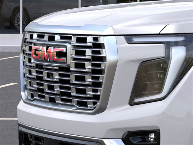 New 2025 GMC Yukon XL Denali w/ Sun & Power Step Package image 13