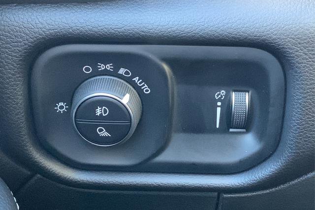 New 2025 RAM 2500 Big Horn image 43