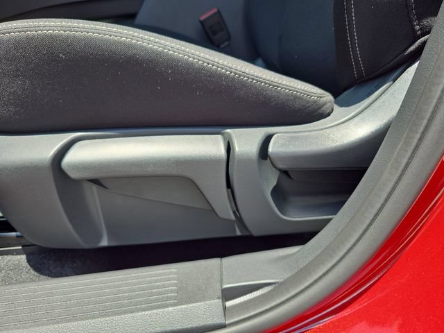 Used 2026 Nissan Rogue S FWD image 18