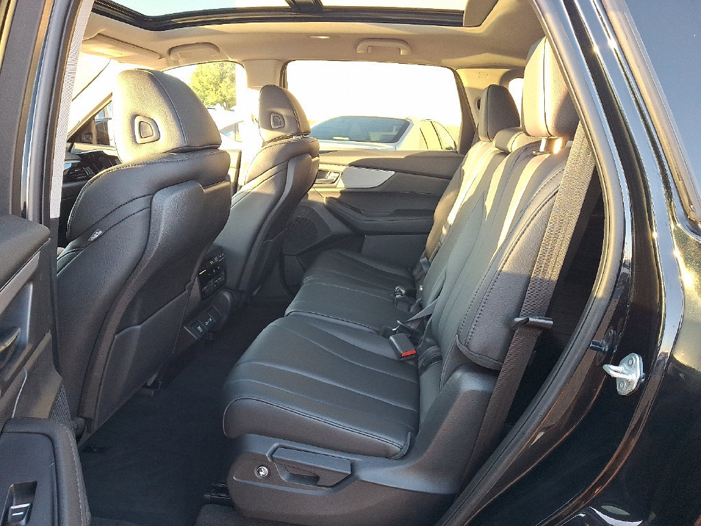 Certified 2024 Acura MDX SH-AWD image 10