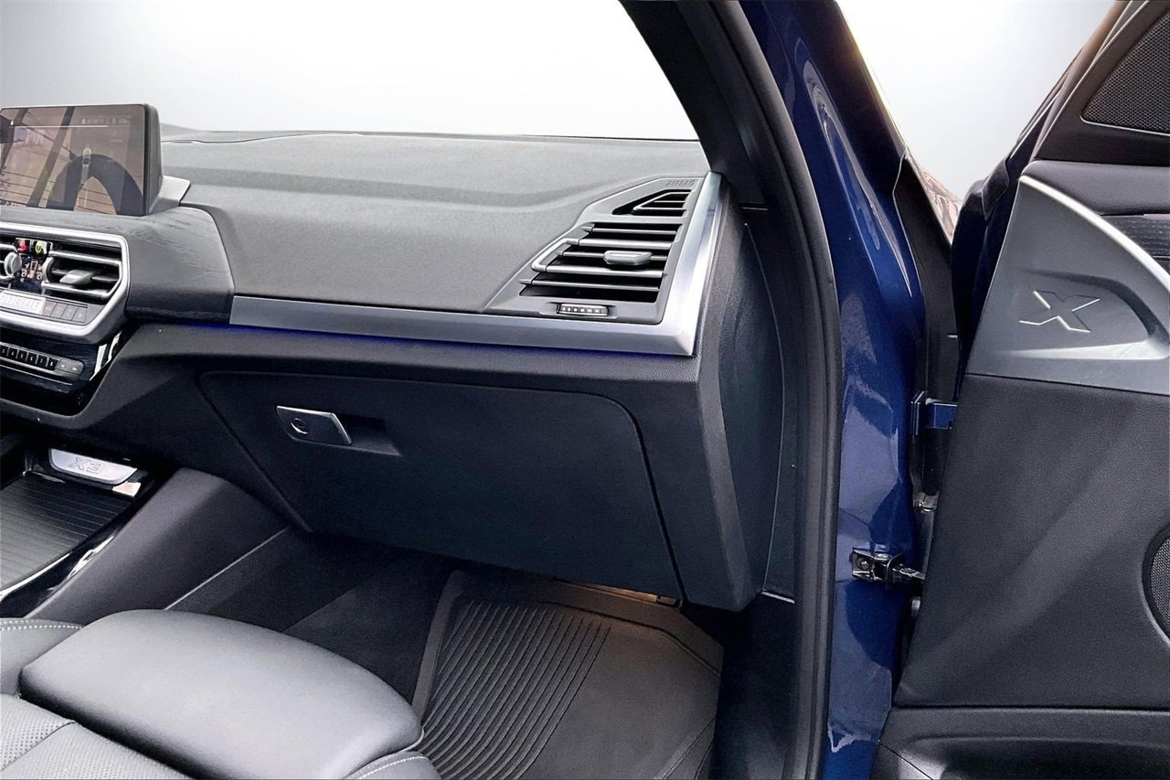 Used 2024 BMW X3 sDrive30i w/ M Sport Package image 21