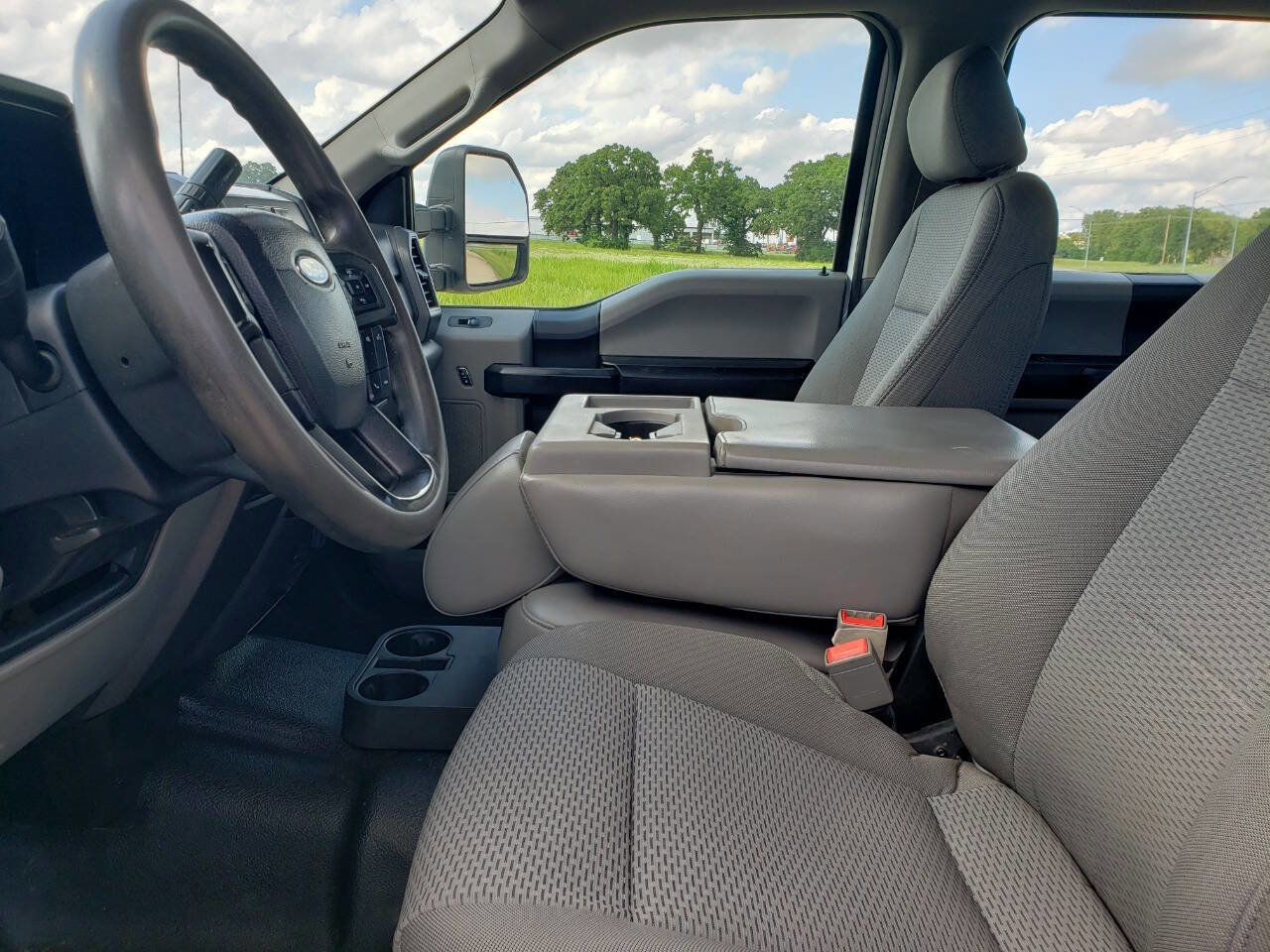 Used 2019 Ford F250 XL w/ Power Equipment Group image 20