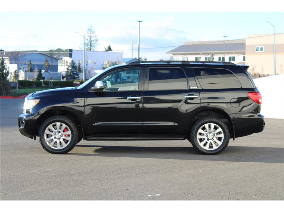 Used 2012 Toyota Sequoia Platinum image 2