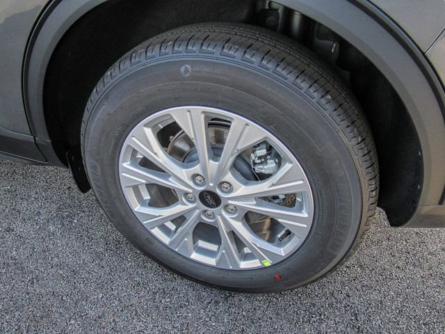 New 2026 Ford Escape Active w/ Tech Pack #1 FWD image 4