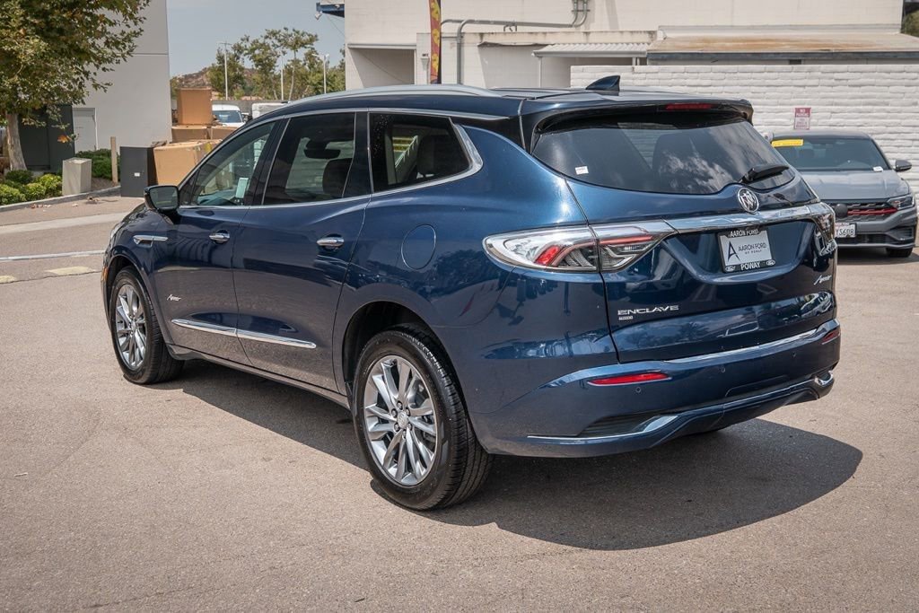 Used 2022 Buick Enclave Avenir w/ Avenir Technology Package image 11