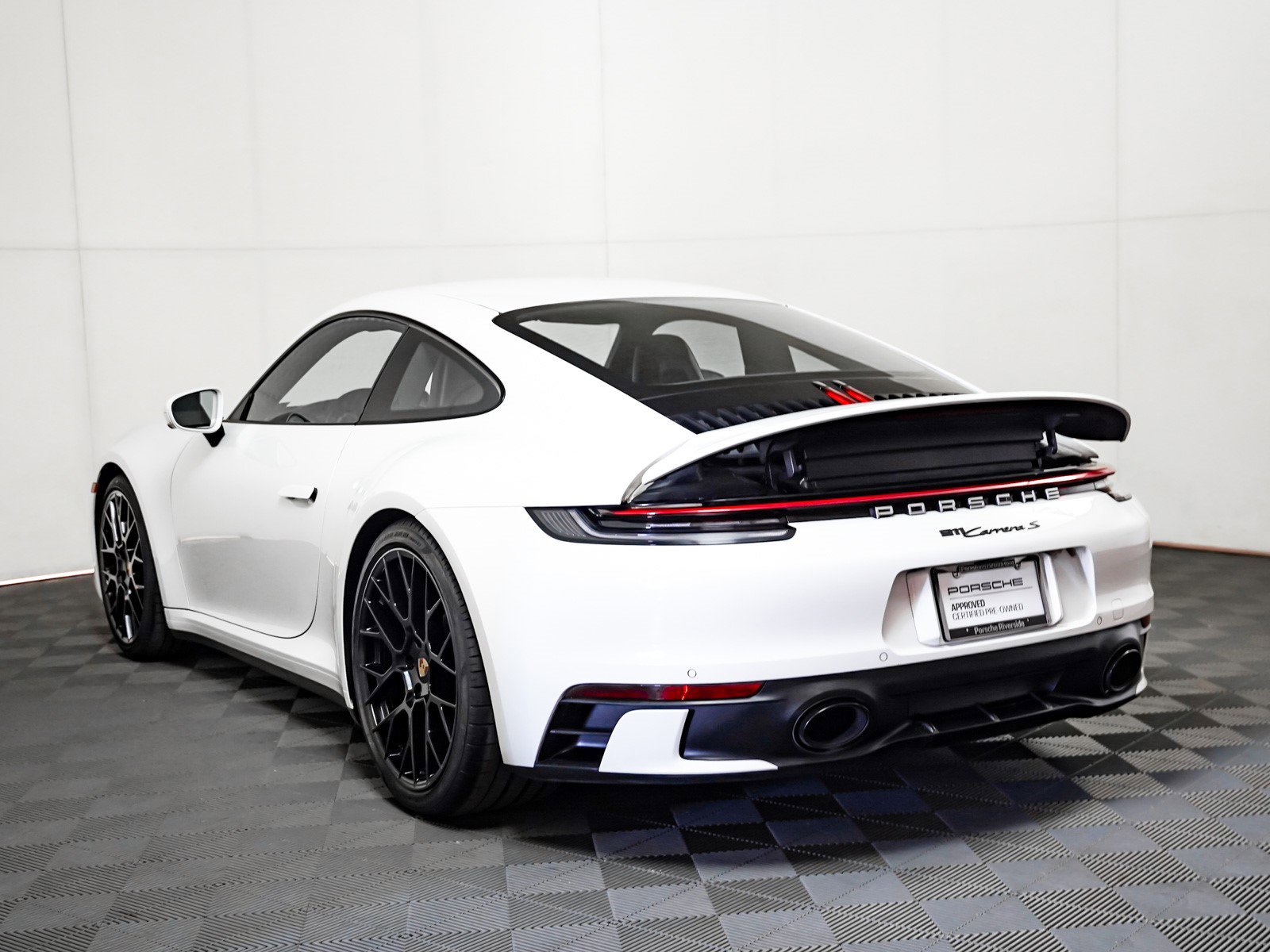 Certified 2024 Porsche 911 Carrera S image 3