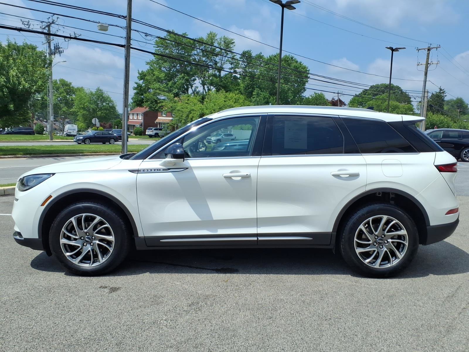 Certified 2022 Lincoln Corsair AWD w/ Equipment Group 101A image 6