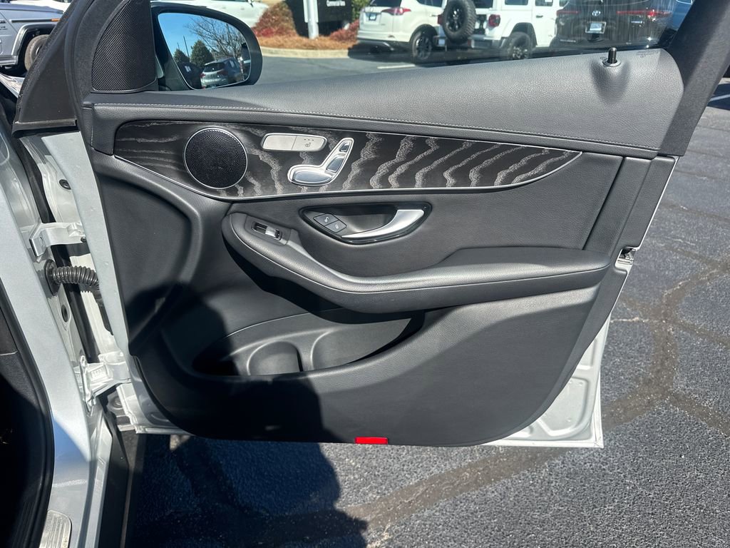 Used 2017 Mercedes-Benz GLC 300 4MATIC Coupe image 15