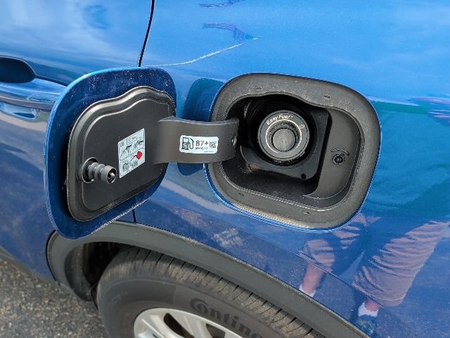 Certified 2023 Ford Escape Active AWD/4WD image 12