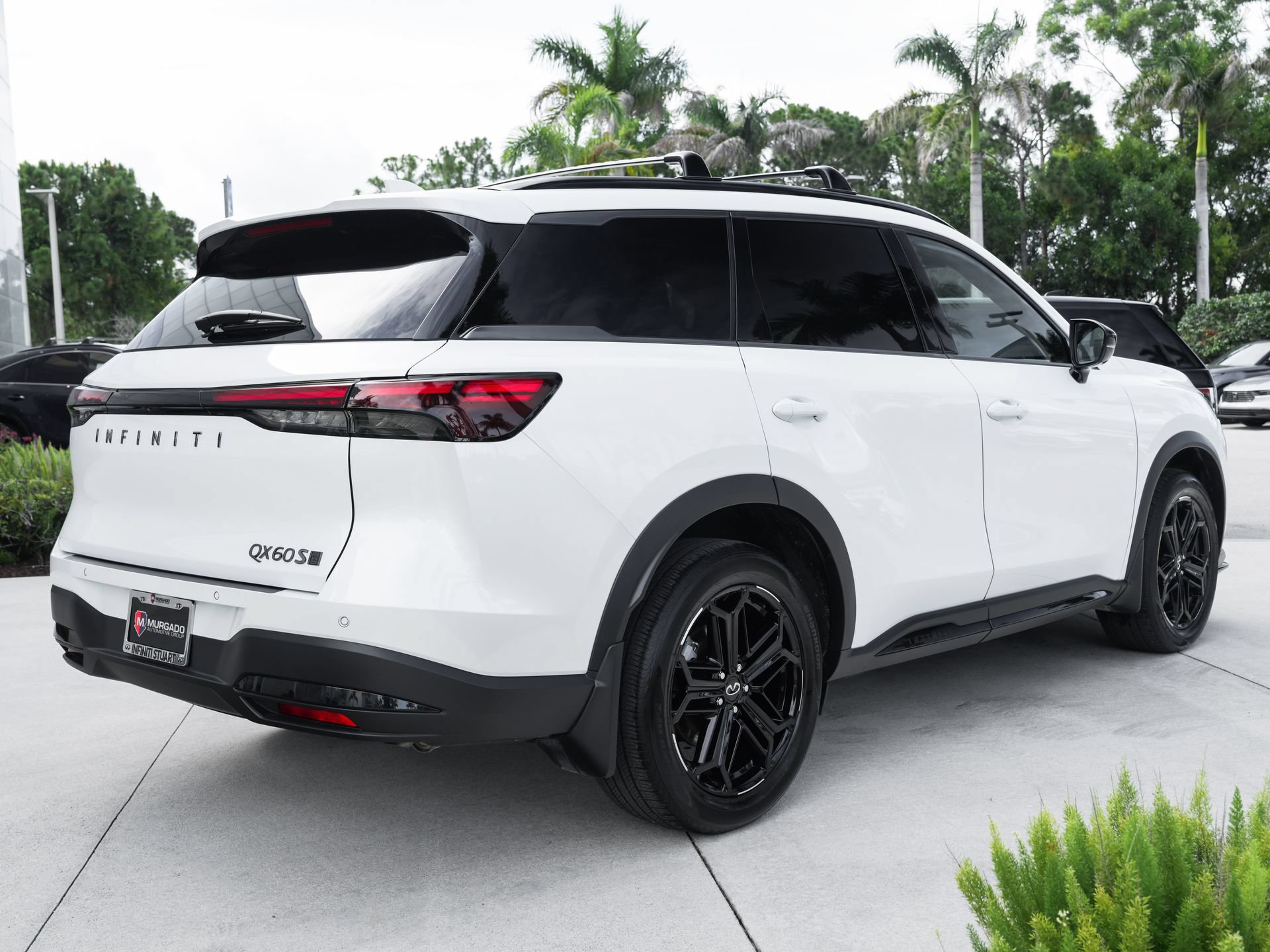 Certified 2026 INFINITI QX60 Sport w/ Dark Cargo Package AWD/4WD image 24