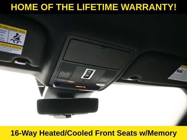 Used 2020 Land Rover Range Rover Evoque R-Dynamic HSE image 20