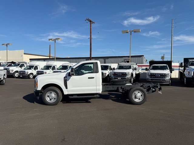 New 2025 Ford F350 XL image 4