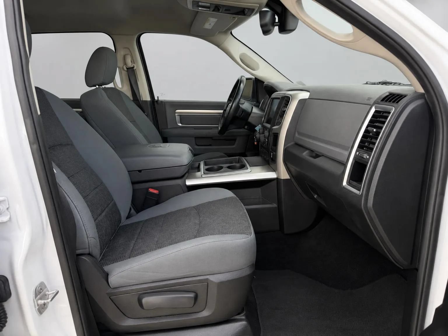 Used 2014 RAM 1500 Big Horn AWD/4WD image 23