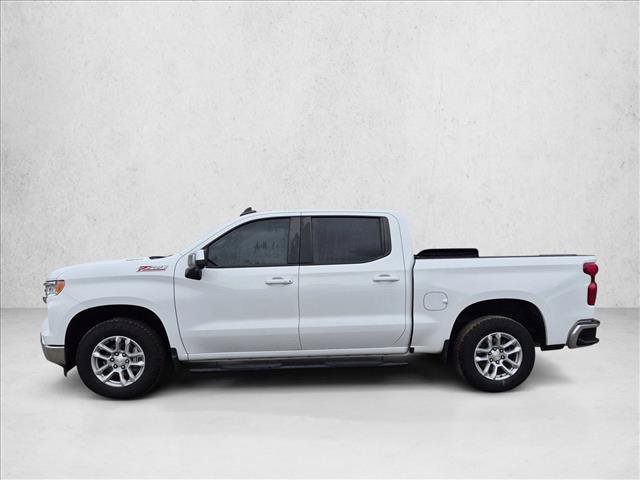 Used 2023 Chevrolet Silverado 1500 LT w/ Z71 Off-Road Package AWD/4WD image 8