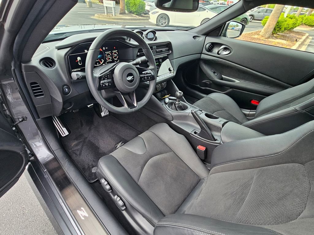 Used 2024 Nissan Z Performance w/ Floor Mat Package image 14