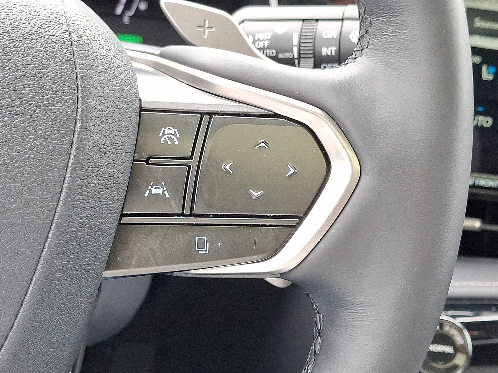 Used 2024 Lexus NX 350h AWD w/ Vision Package image 24