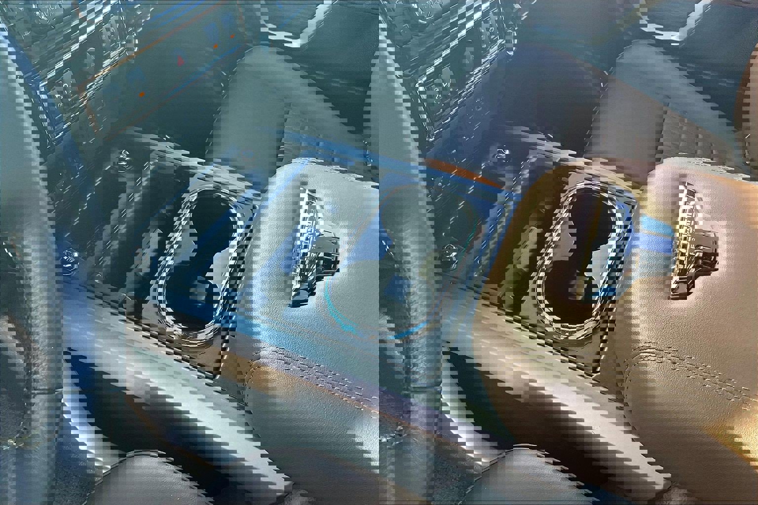 Used 2022 Nissan Titan Platinum Reserve w/ Moonroof Package image 22