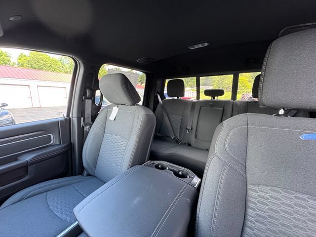 New 2026 RAM 2500 Big Horn AWD/4WD image 42