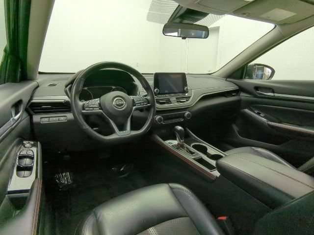 Used 2024 Nissan Altima 2.5 SR FWD image 21