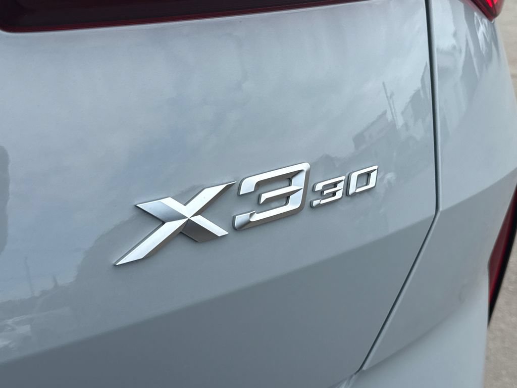 New 2026 BMW X3 xDrive30i w/ M Sport Package AWD/4WD image 9