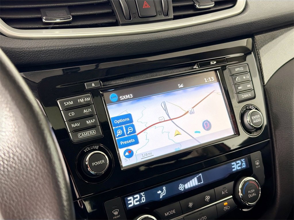 Used 2016 Nissan Rogue SL image 13