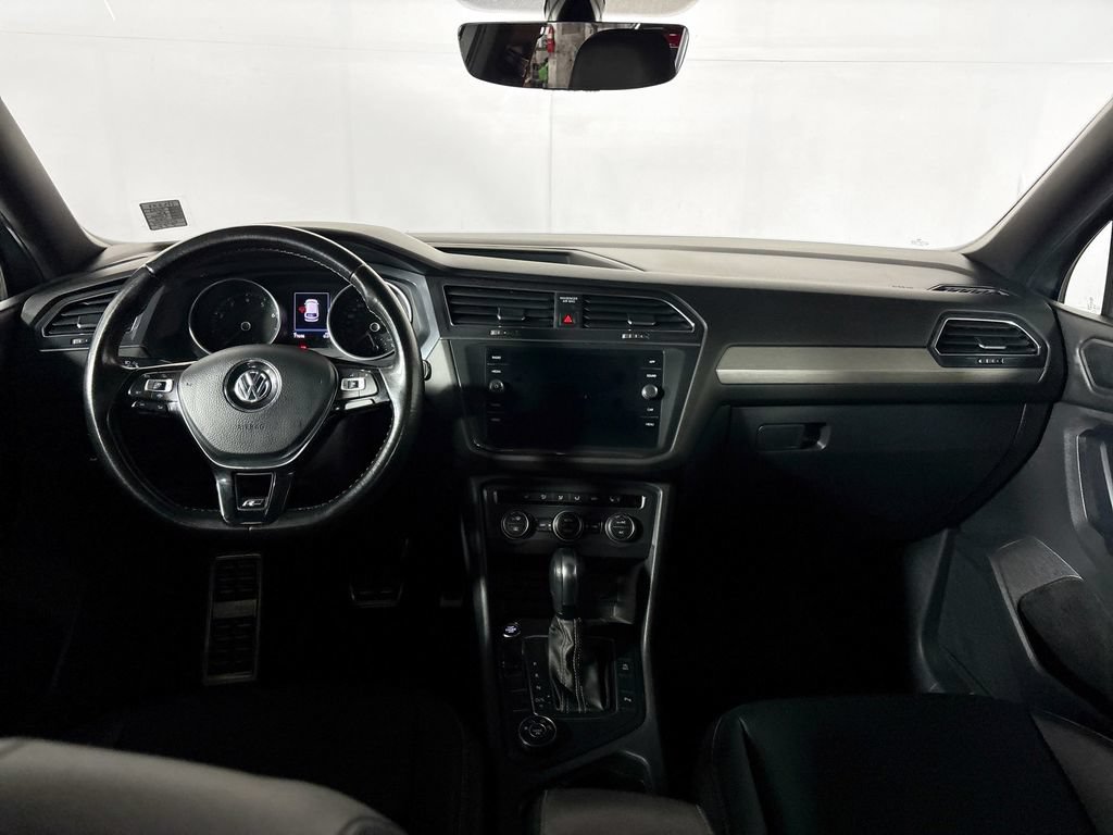 Used 2021 Volkswagen Tiguan SE AWD/4WD image 12