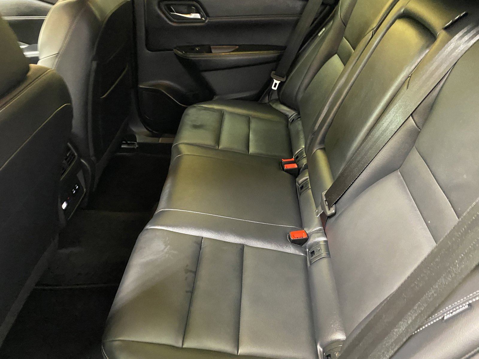 Used 2025 Nissan Rogue SL w/ Tech Package FWD image 23