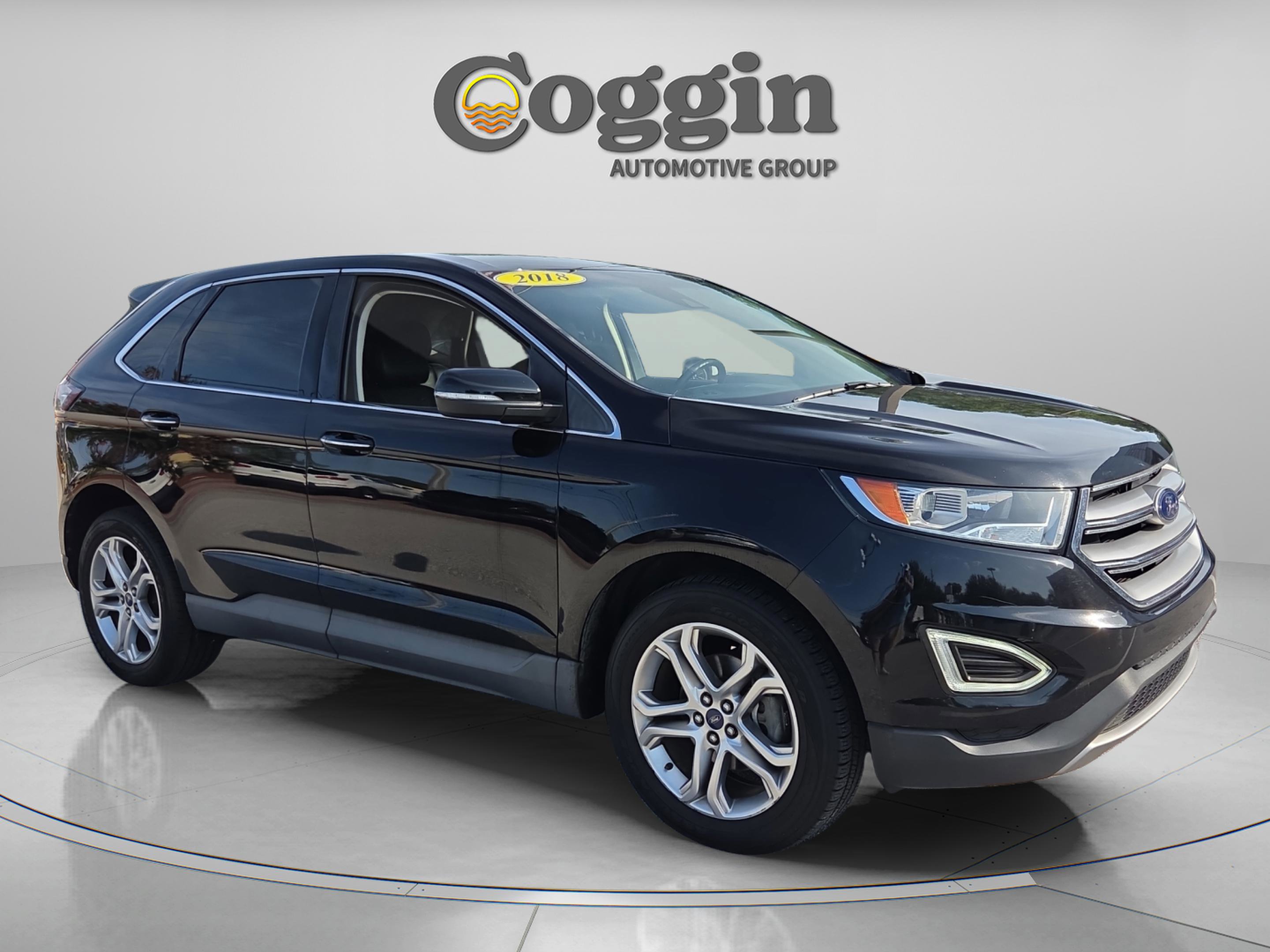 Used 2018 Ford Edge Titanium w/ Ford Safe & Smart Package FWD image 7
