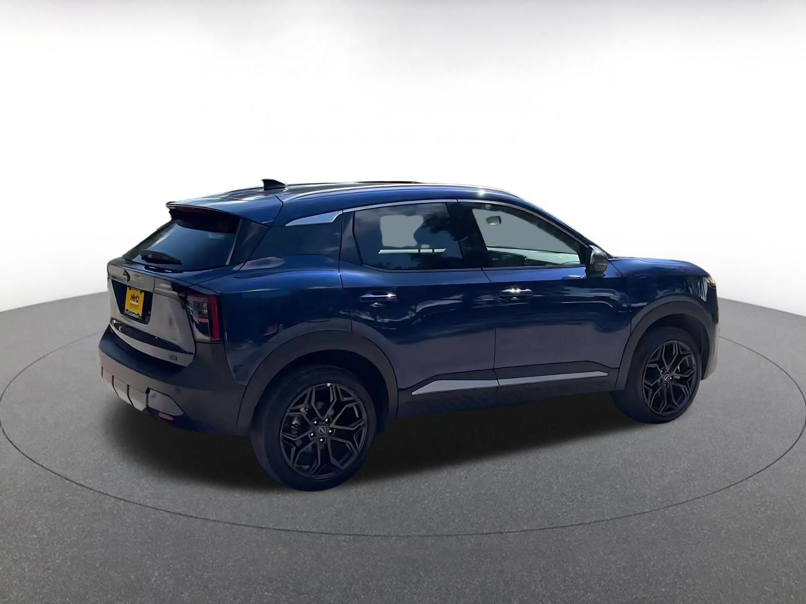 Used 2026 Nissan Kicks SR FWD image 14