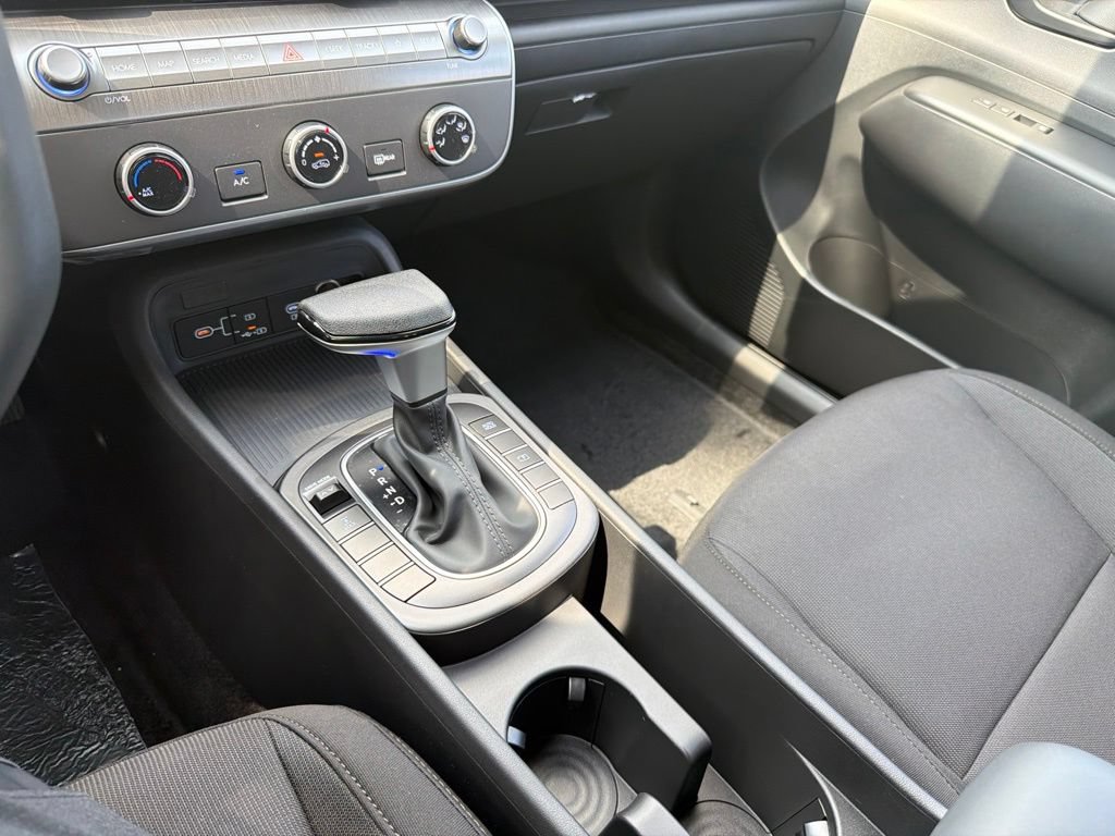 New 2027 Hyundai Kona SE AWD/4WD image 25