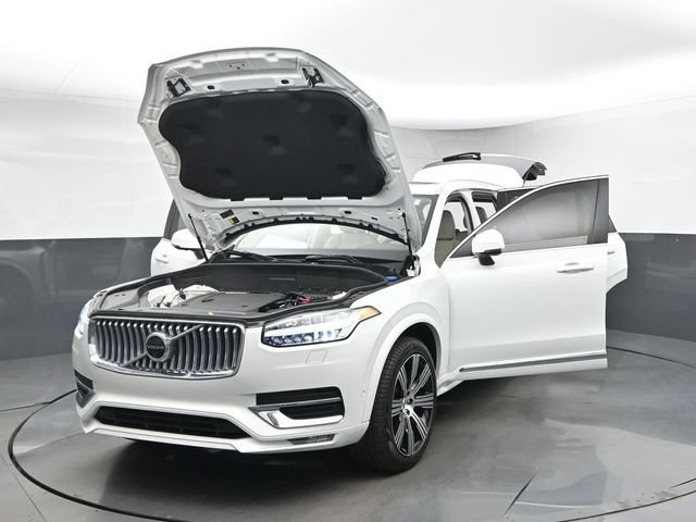 Used 2024 Volvo XC90 B6 Plus w/ Protection Package Premier AWD/4WD image 53