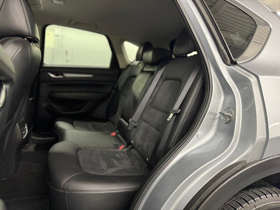 Used 2019 MAZDA CX-5 Touring image 34